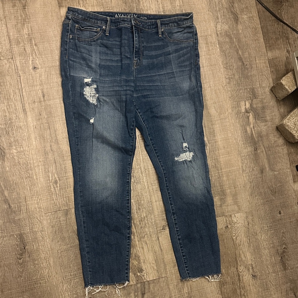Ava & Viv Women's Dark Blue Distressed Skinny Jean capri
